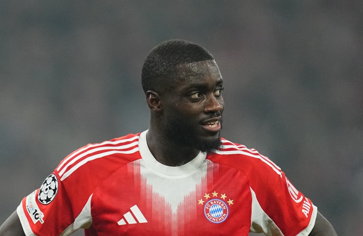 德天空：拜仁不会再提高于帕的续约报价，球员要么接受要么放弃